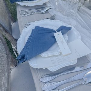 blue linen napkin hire